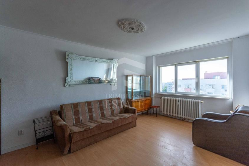 Apartament cu 3 camere decomandat în Pantelimon