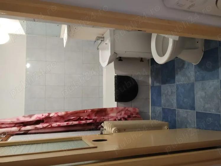 Apartament cu 2 camere nedecomandat în Cetate
