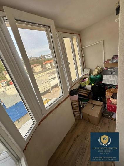 Apartament cu 3 camere decomandat în Central