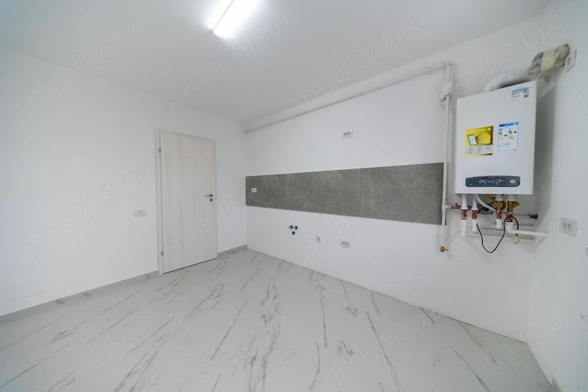 Apartament cu 2 camere decomandat în 1 Decembrie