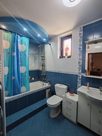 Casă individuală cu 5 camere cu Canalizare în Orașul Vechi