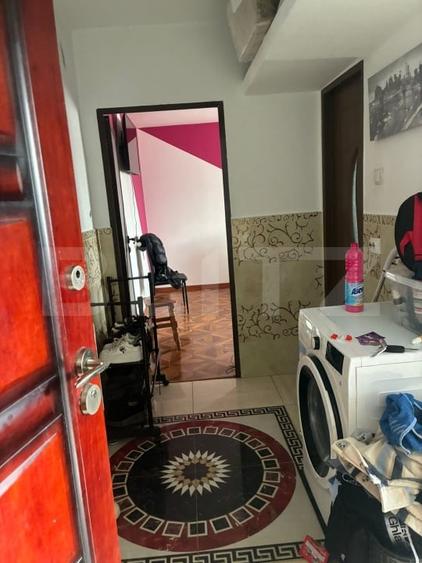 Apartament cu 2 camere semidecomandat, mobilat în Micro 6