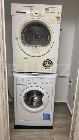 Apartament cu 4 camere decomandat, mobilat în Cornișa
