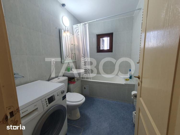 Apartament cu 2 camere decomandat, mobilat în Central