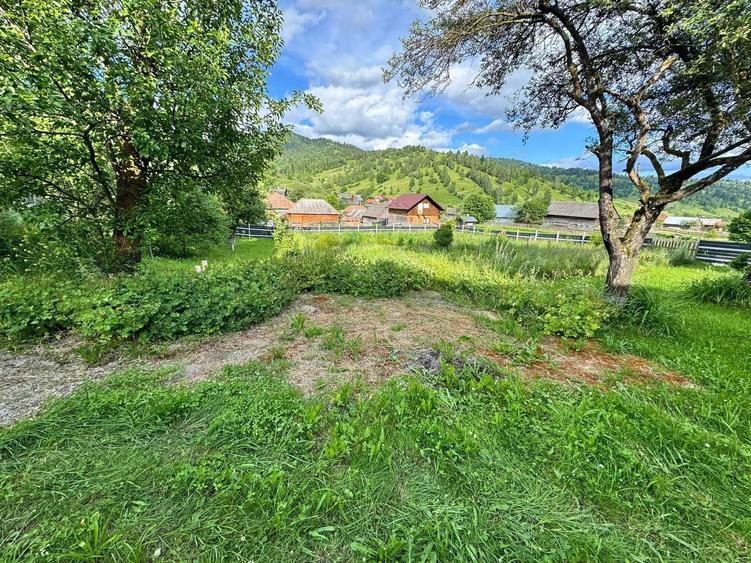 Casă cu 4 camere în Bolovăniș