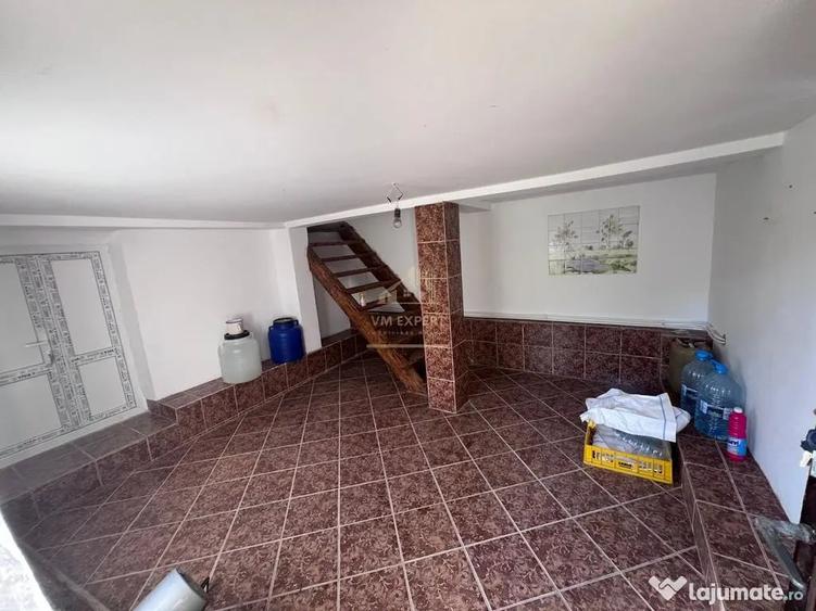 Casă cu 3 camere cu Teren 1709 Mp în Mățău