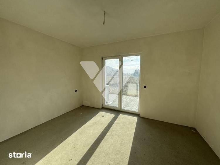 Casă cu 5 camere cu Teren 441 Mp în Șura Mică