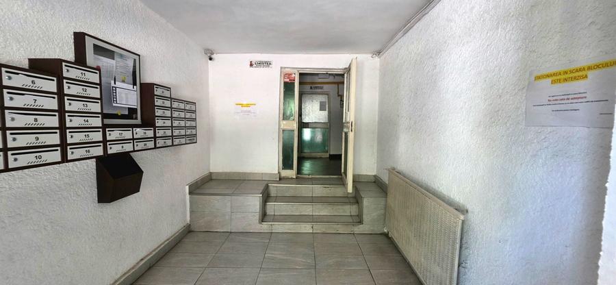 Apartament cu 3 camere decomandat, mobilat în Crângași