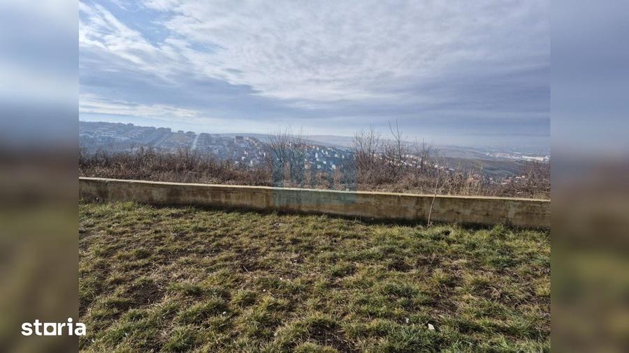 Casă cu 4 camere cu Teren 250 Mp în Apahida