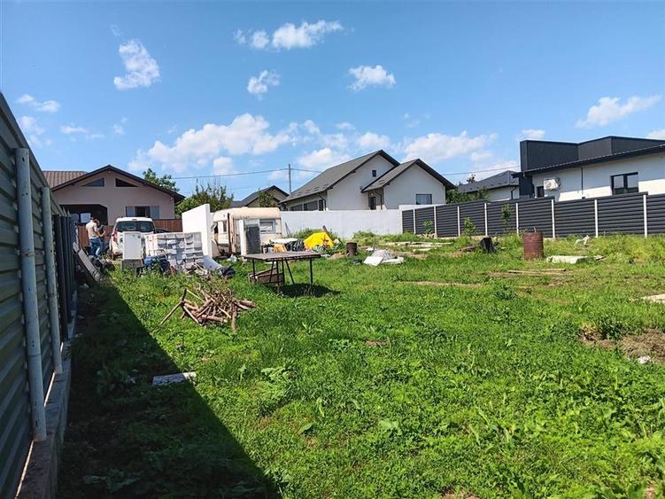 Teren Construcții intravilan de 500 mp, în Valea Adâncă