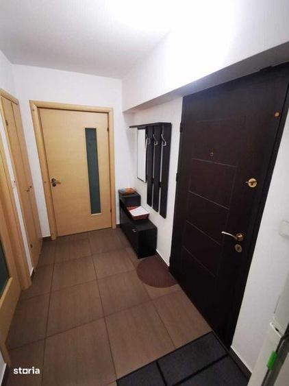 Apartament cu 3 camere semidecomandat în Gara de Nord