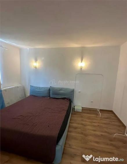 Casă cu 3 camere cu Teren 2000 Mp în Central