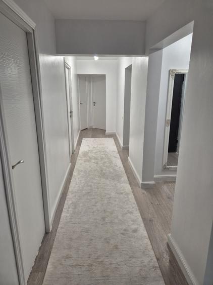 Apartament cu 3 camere decomandat în Tomis Nord