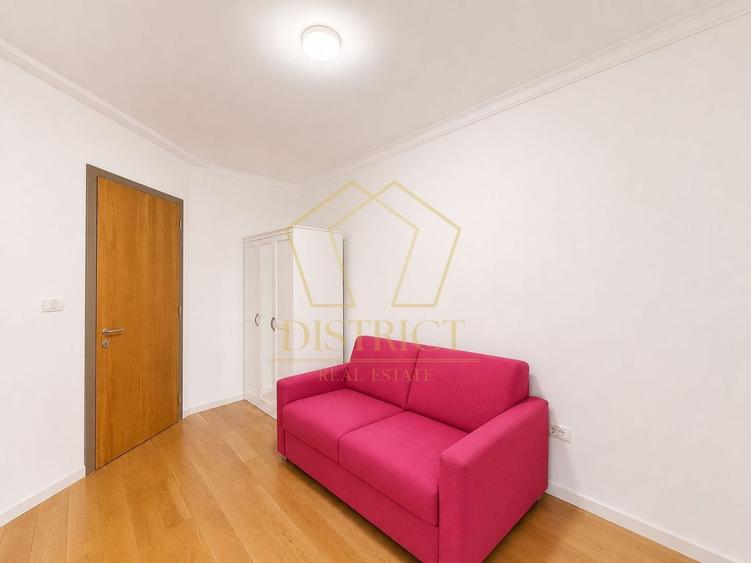 Apartament cu 3 camere decomandat, mobilat în Moșnița Nouă