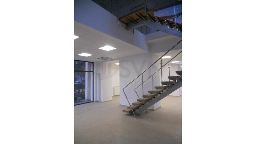 Spațiu comercial, de 383 mp, în Titulescu