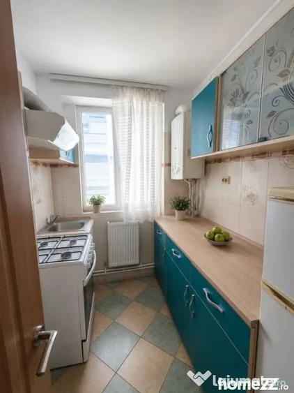Apartament cu 2 camere semidecomandat în Casa de Cultură