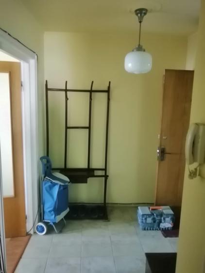 Apartament cu 3 camere circular în Colentina