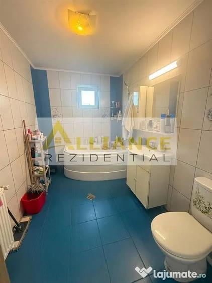 Apartament cu 2 camere decomandat în Berceni
