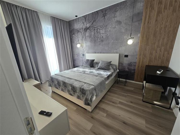 Apartament cu 2 camere decomandat, mobilat în Tomis Nord