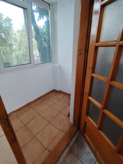 Apartament cu 2 camere decomandat în Drumul Taberei