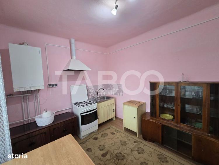 Apartament la casa 2 camere 70 mpu utili etaj 1 zona Calea Dumbravii - 1