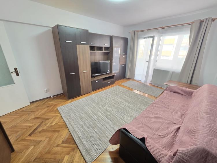 Apartament cu 2 camere decomandat în Griviței
