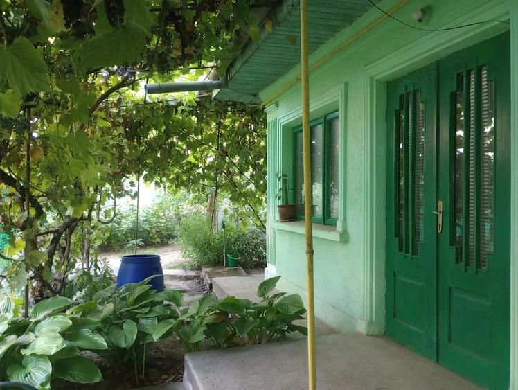 Casa + teren de vanzare in Barlad zona Tudor Vladimirescu - 2