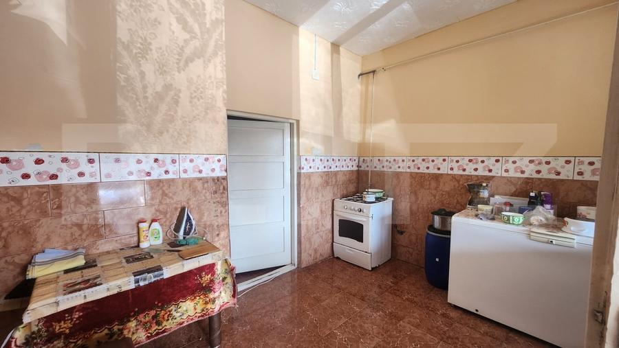 Casă individuală cu 3 camere cu Canalizare în Sângeorgiu de Mureș