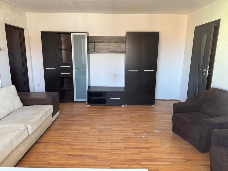 Apartament cu 2 camere semidecomandat în Central