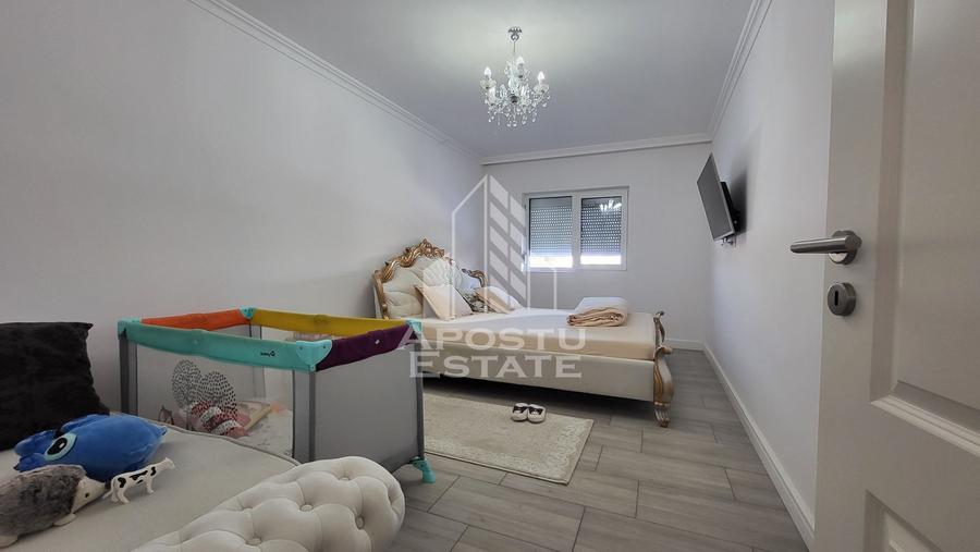 Duplex cu 4 camere cu Canalizare în Covaci