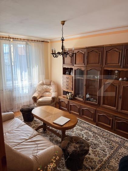 Apartament cu 2 camere decomandat, mobilat în Zărnești