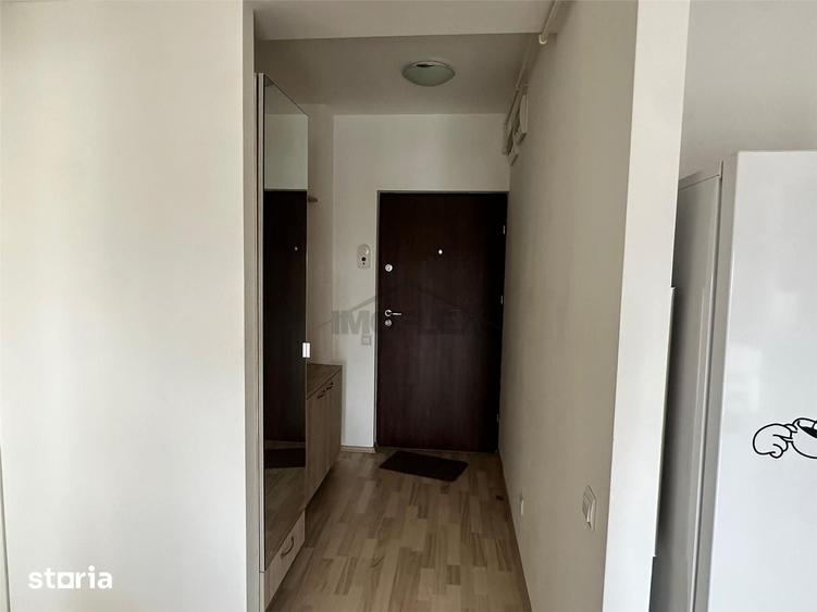 Apartament cu 2 camere decomandat în Ozana