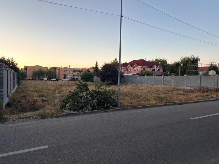 Teren Construcții intravilan de 931 mp, în Dumbrăvița