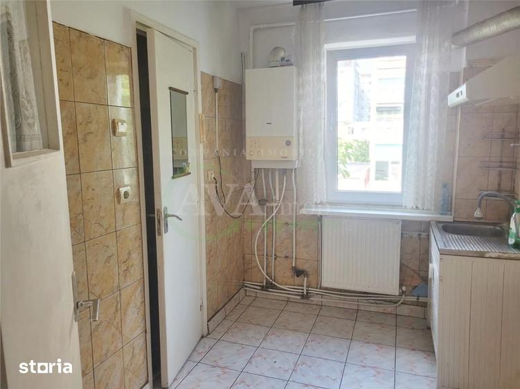 Apartament cu 2 camere semidecomandat în Cornișa