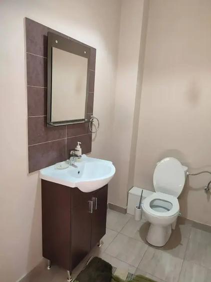 Apartament cu 4 camere decomandat, mobilat în Nord