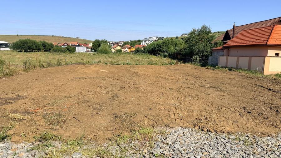 Teren Construcții intravilan de 650 mp, în Șura Mare