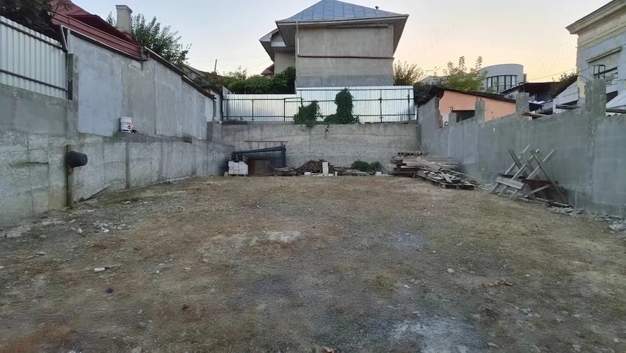Casă cu 4 camere cu Teren 677 Mp în Ultracentral