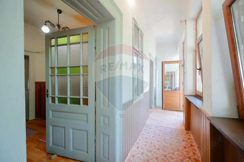 Casă cu 3 camere cu Teren 250 Mp în Calea Clujului