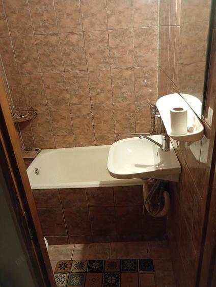 Garsonieră semidecomandată în Găvana