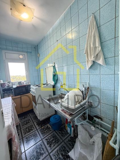 Apartament cu 2 camere decomandat în Berceni