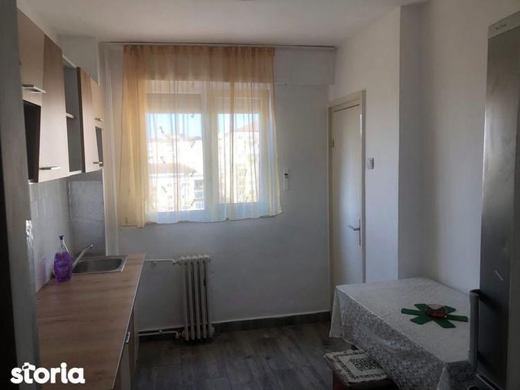 Apartament cu 3 camere în Calea Aradului