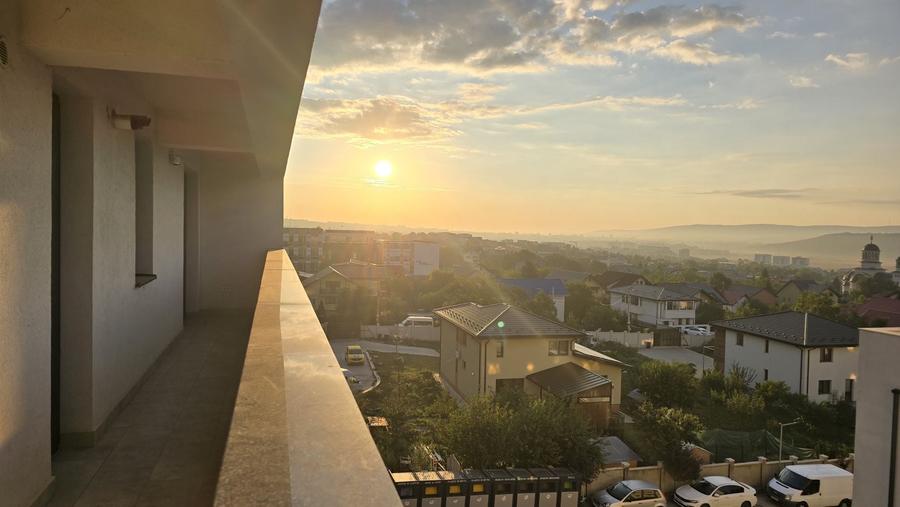 Apartament cu 2 camere decomandat în Valea Lupului