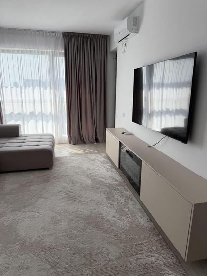 Apartament cu 2 camere decomandat în Aviației