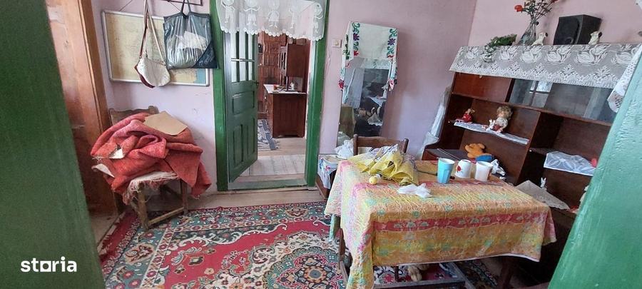 Casă cu 3 camere în Bistrița