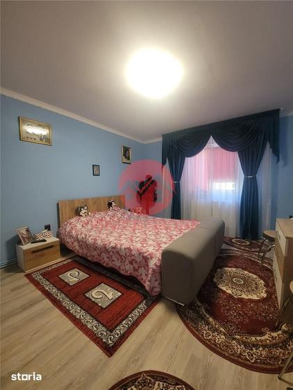 Casă cu 3 camere cu Teren 236 Mp în Central