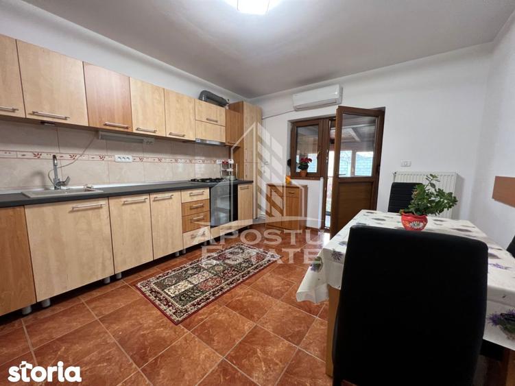 Casa individuala cu 3 camere , pe parter , curte ,in Giroc - 9