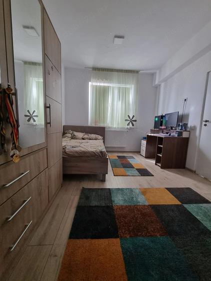 Casă cu Teren 500 Mp în Domnești