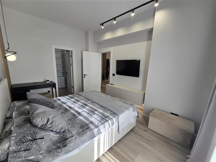 Apartament cu 2 camere decomandat, mobilat în Tomis Nord