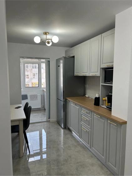 Apartament cu 2 camere decomandat în Sud