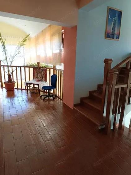 Casă cu Teren 698 Mp în Albert